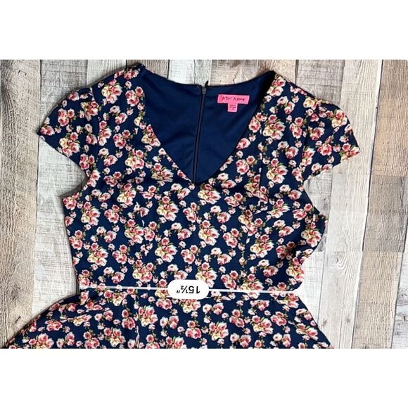 Betsey Johnson Navy Floral Cap Sleeve Swing Dress Modern Feminine sz 12 - Picture 6 of 15